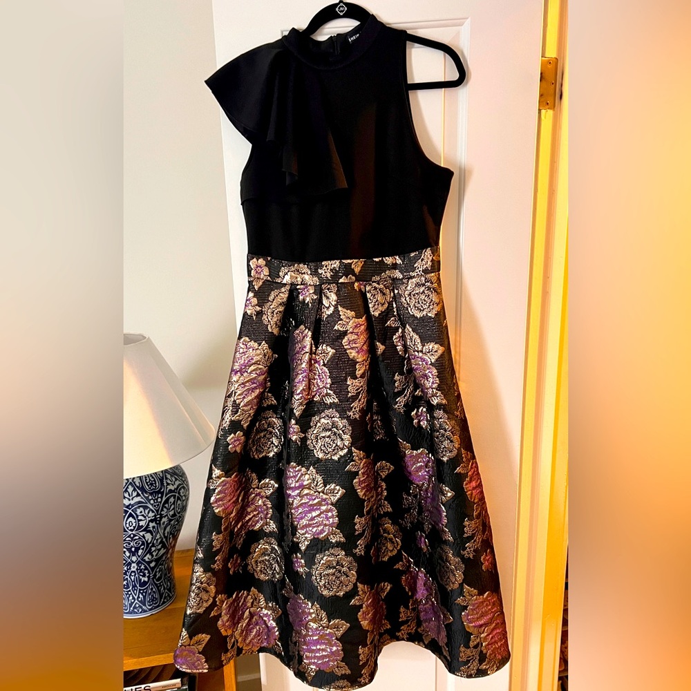 Black/multicolored embellished jacquard skirt dress